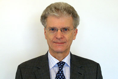 Профессор математики Лондонского Кингс Колледжа Брайан Дэвис (Brian Davies). Фото с сайта www.mth.kcl.ac.uk