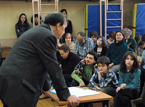 А. А. Зализняк, 24.02.2012, школа «Муми-тролль»