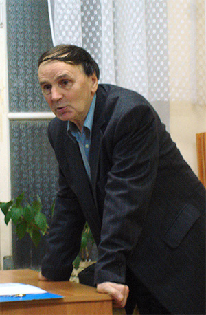 Лекция А. А. Зализняка «Некоторые проблемы порядка слов в истории русского языка», 18 ноября 2005 года, школа «Муми-тролль»